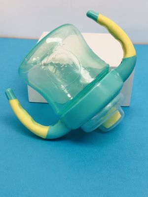 Kubek niekapek dla chłopców 150 ml bez BPA 9 miesięcy 6 uncji